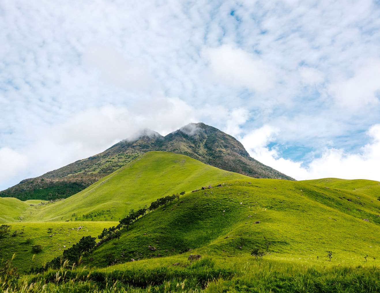 山の画像